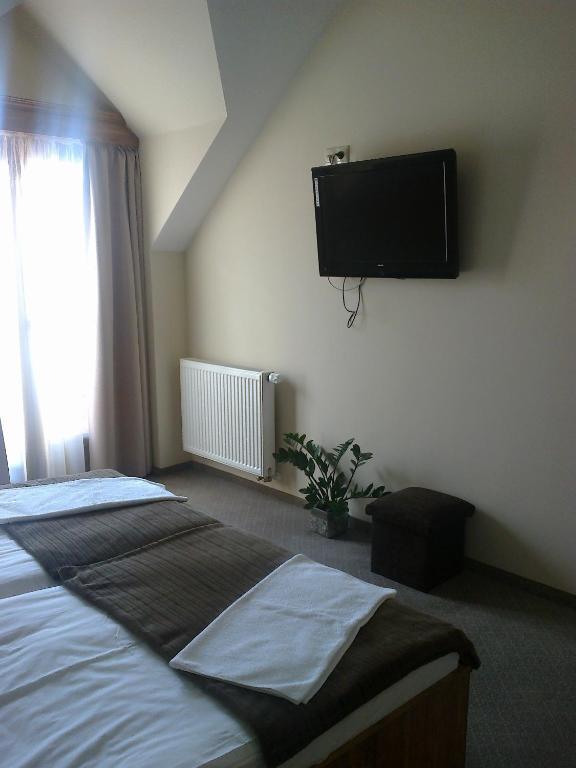 Hotel Gyoergyey Kastely Panzio Es Etterem Tápiógyörgye Zimmer foto